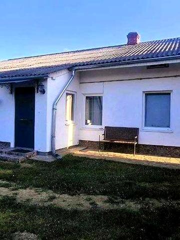 Продаж будинку у Самборі