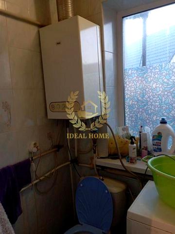 Продам 2-кімн квартиру 40 м² у Великополовецькому, 1/2 поверх.