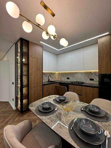 Продається простора дизайнерська трикімнатна квартира у Family Plaza. ЖК Family Plaza