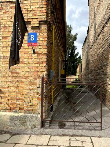 Продається частина унікального будинку XIX століття у заповіднику «Старе місто» (Луцьк)