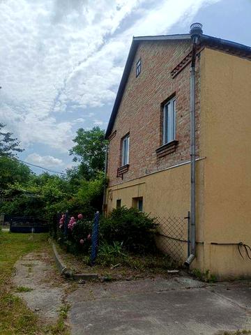 Будинок у Верхові зі зручностями