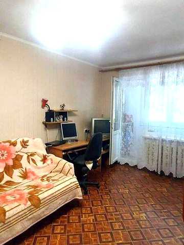 Продаж 2к Квартира Небесної Сотні проспект