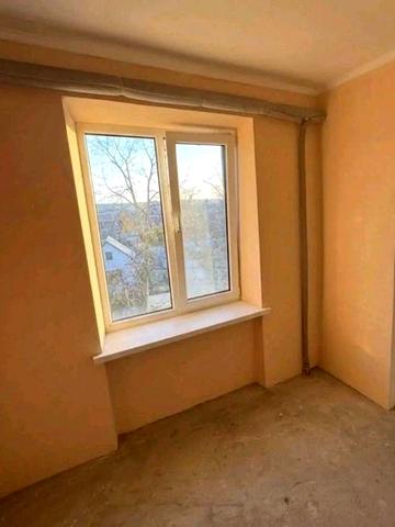 Продам 1 кімнатну квартиру м Соснівка
