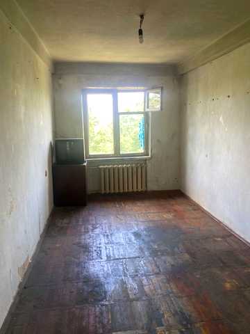 Чарівна вул., 149