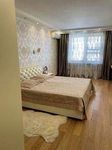 Продаж розкішноі квартири Данькевича 10 без %