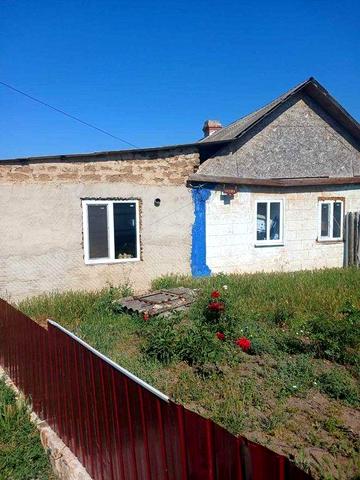 Продається будинов в Кіровоградській області, Новоукраїнського району, село Піщаний Брід
