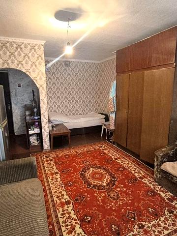 Продам однокомнатную квартиру на Ревовке 13500