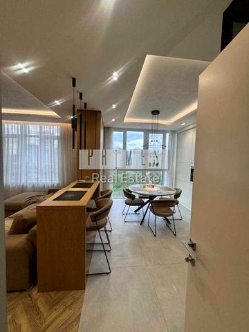 Продаж 3-кімнатної квартири 86 м² ЖК Місто Квітів, Сирець, вул. Тираспільська ЖК Місто Квітів