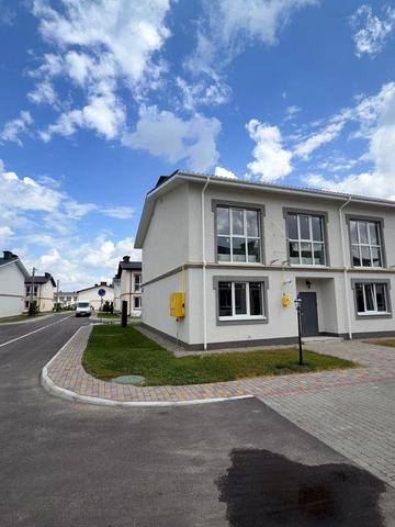 2кім квартира 72м2,з ремонтом пвд чистову,газ
