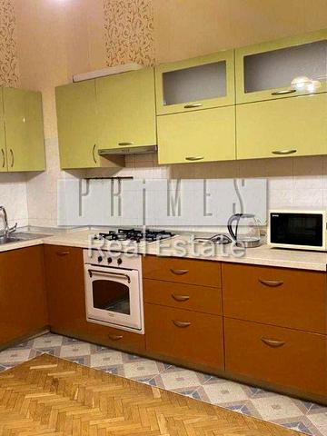 Продаж 2-кімнатної квартири 80 м² Центр, вул. Олеся Гончара
