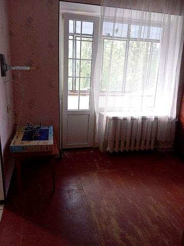 Бровари, Торгмаш. Оренда економної квартири.
