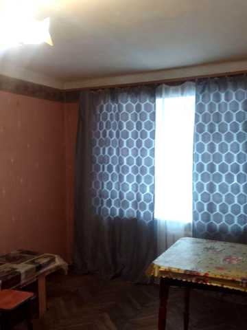 Сдам квартиру 1-ком.на ул.Строителей в Дарнице(Ленинград.пл.)
