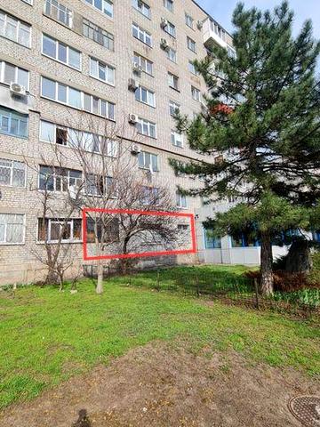 Продаж 2-кімнатної квартири (червона лінія)