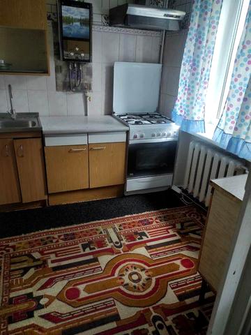 Здам    3   ну. Квартиру   в центрі .