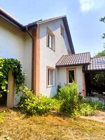 Капітальний будинок 174 м² (5 кімнати), з банею, гаражем та 18 сотками