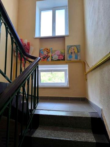 Продам 1 кВ район Площі