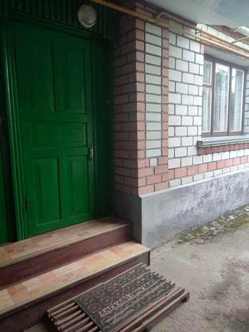 Продам частину будинку з окремим входом