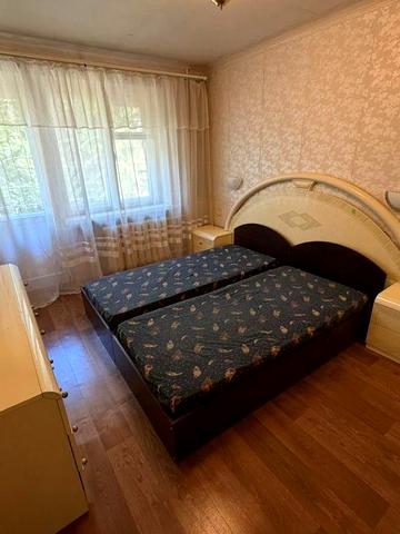 Аренда 3 ком квартиры , центр , Ленина , Восресенкая