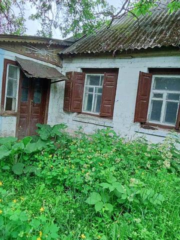 Продам будинок,с.будки,вул.незалежності 9.ціна 8000₴.0979195785.