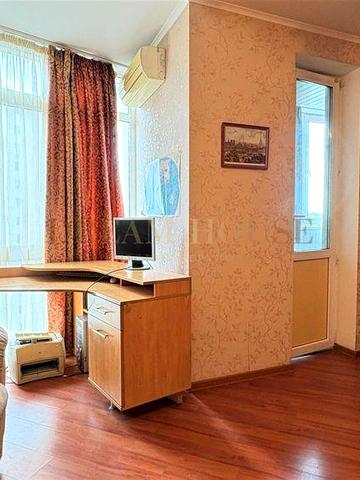 Оренда 1 кімнатної квартири біля парку