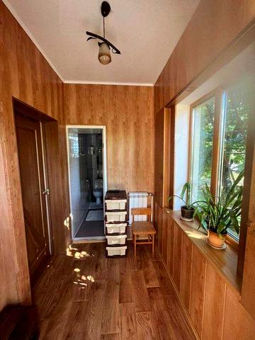 Продається затишний цегляний будинок 71 м² з ремонтом та ділянкою 0,76 га