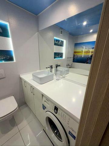 Продам квартиру в самому центрі Криничок