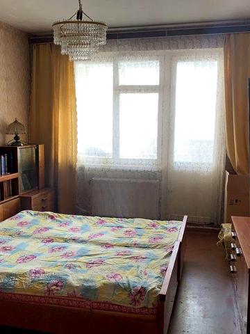 Оренда трикімнатної квартири, р-н 700-ряччя
