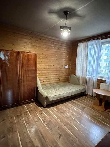 Здається в довгострокову оренду однокімнатна квартира в центрі міста