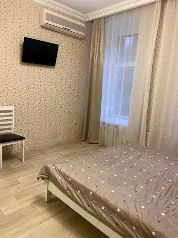 Сдам Покровский переулок/ Караванского , смарт квартира 6000грн