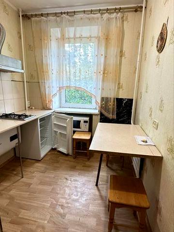 Оренда маленької квартири в гуртожитку! AN