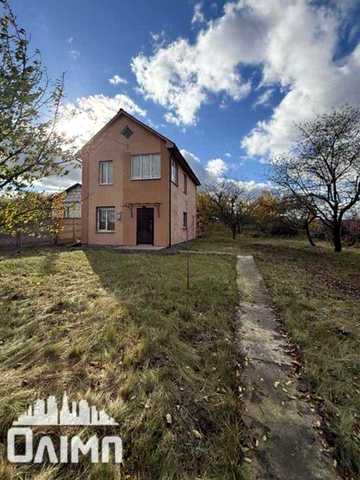 Продам будинок в селі Комарів 4904