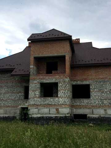 Продаж будинку (дуплексу)