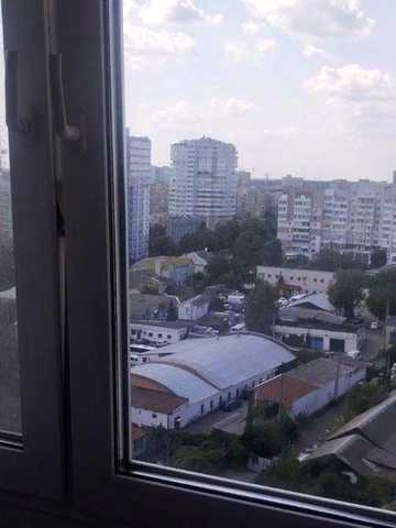 Продається простора трикімнатна квартира, 533022
