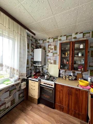 Ексклюзив.Продам простору 1шку з індивідуальним опаленням в Узині