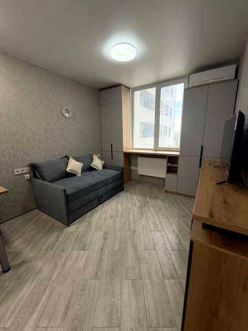 Продам смарт квартиру метро Бориспільська, вул.Світла 3, жк Східна Брама