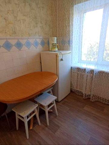 Реальная Сдам 2к р-н Новые Дома Пр. Г. Харькова 242/2, 4 этаж, Газ, Метро Армейская или Дворец спорта