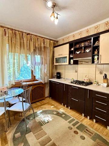 Продаж 3-кімнатної квартира на ж/м Перемога-6, бульвар Слави