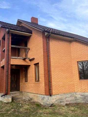 Продам 2-поверховий будинок у с. Петрик 4374