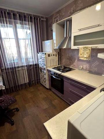 Здам 1 кімнатну квартиру, Роганський жилмасив.