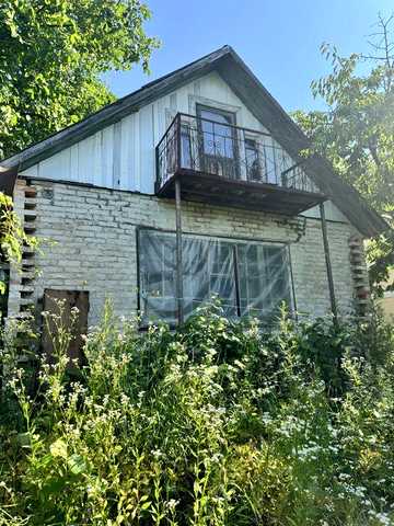 Дачний будиночок біля  Бучі на ділянці 6 соток!