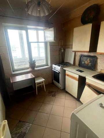 Продам 3-к вартиру Тичини 1  роздільна