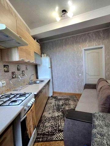 Продам 1 к-ну квартиру.Пивзавод.