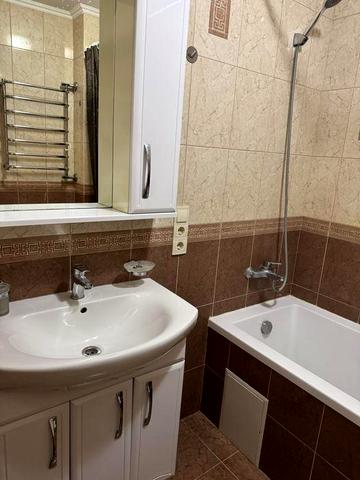 Без % Оренда великої 1к кв. 50м2 пр. Науки 60