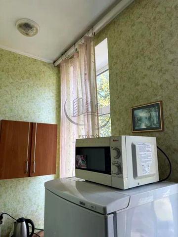Продам 1 кімнатну квартиру, Центр, м. Наукова (Терміново)