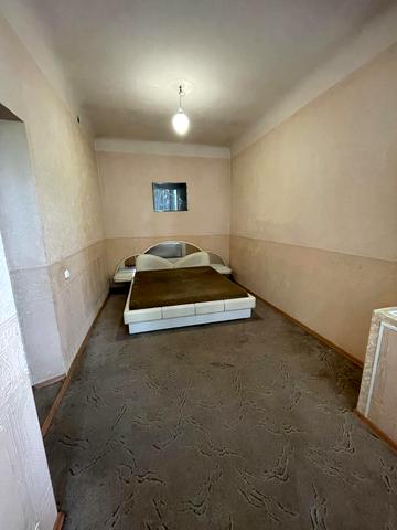 Харчова вул., 9