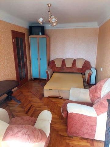 Аренда 1-комн.кв.  В  р-не педучилища
