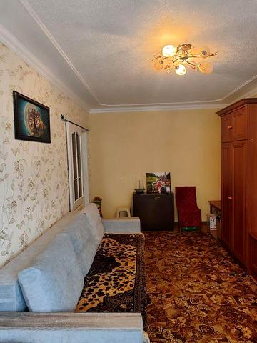 Продам  2 кімнатну квартиру
