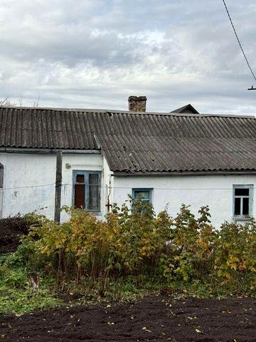 Продам будинок  під  реконструкцію