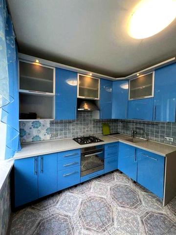 Продам 4к квартиру Гагарина Казакова Парк Правый берег