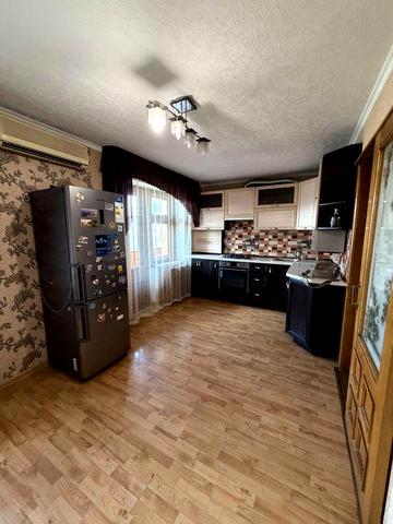 БЕЗ КОМІСІЇ ДЛЯ ПОКУПЦЯ!!! Продам 4 к квартиру в Центрі Міста - вул М. Морська